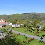4 Pers Avec Terrasse Et Accès Pmr à - Api-1-52-1231 Vic-sur-Cère
